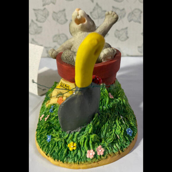 Charming Tails by Dean Griff ~ GARDENING BREAK ~  Bunny In A Flower Pot in Box - Picture 7 of 9